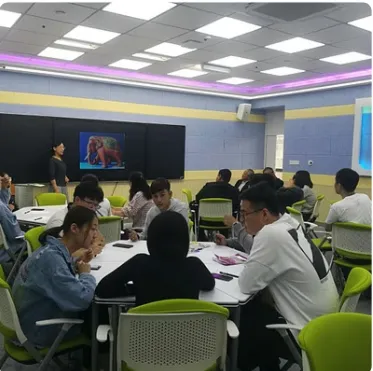 JGC аудитория